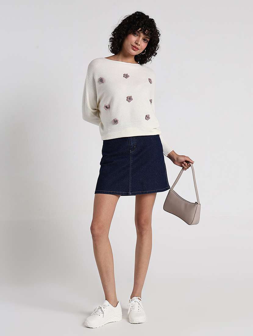 women self desifned batwing sleeve pullover - 22173751 -  Standard Image - 5