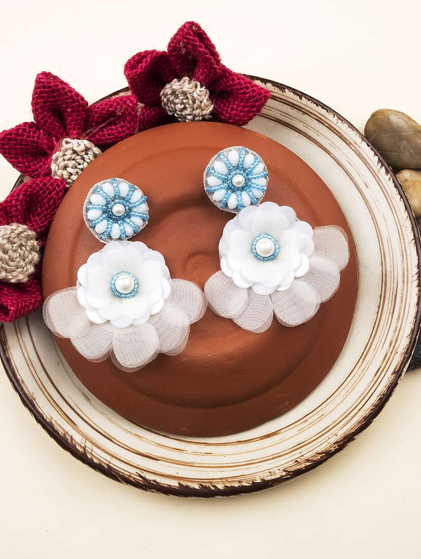 handmade blue flower pearl earrings