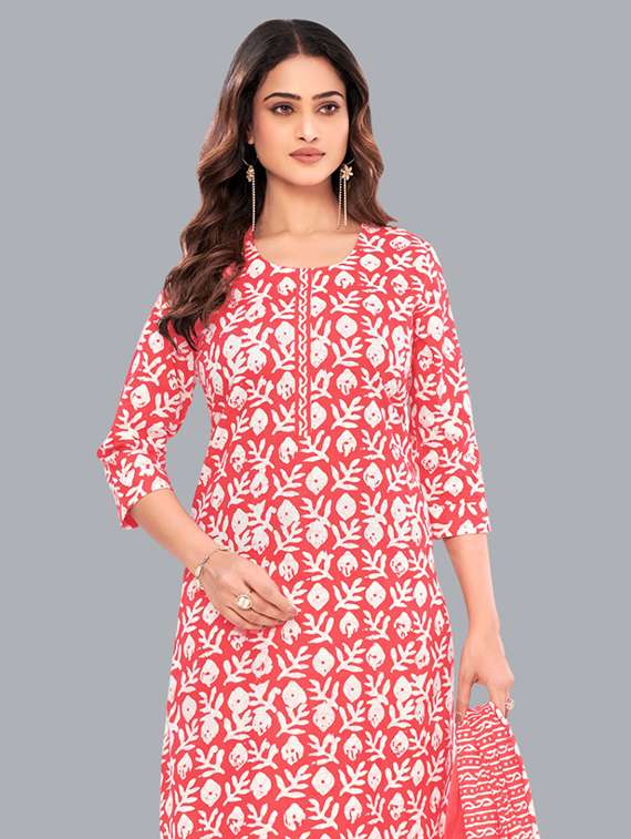 women batik printed three quarter sleeve kurta pant with dupatta set - 22173869 -  Standard Image - 3