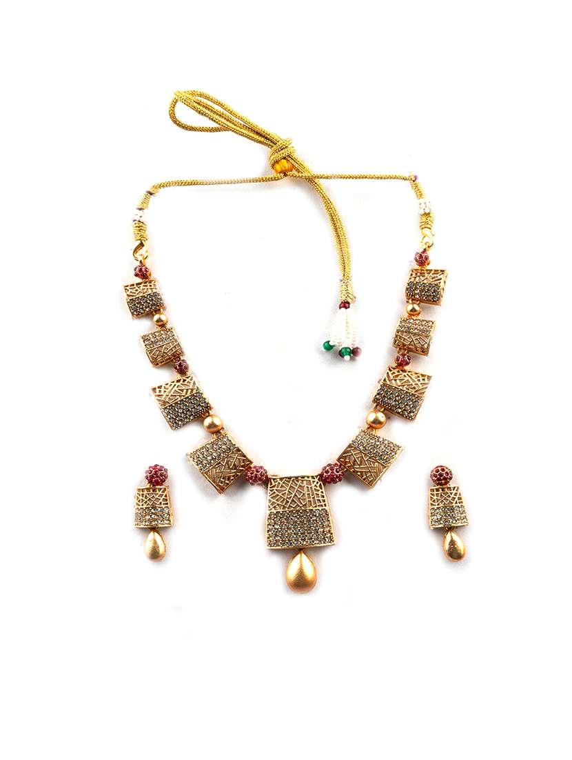 designer gold plated ad stone set - 22173878 -  Standard Image - 3