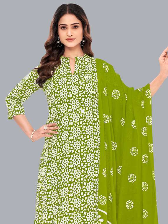 women batik printed three quarter sleeve kurta pant with dupatta set - 22173894 -  Standard Image - 3