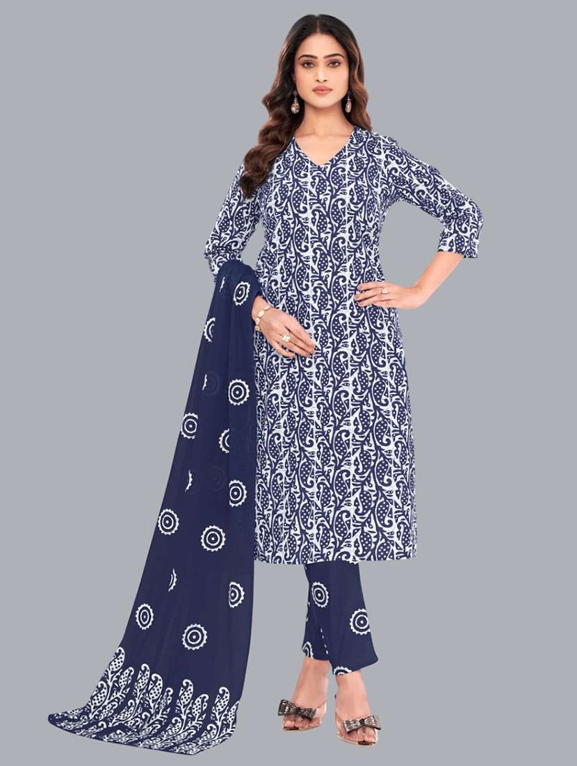 women batik printed three quarter sleeve kurta pant with dupatta set