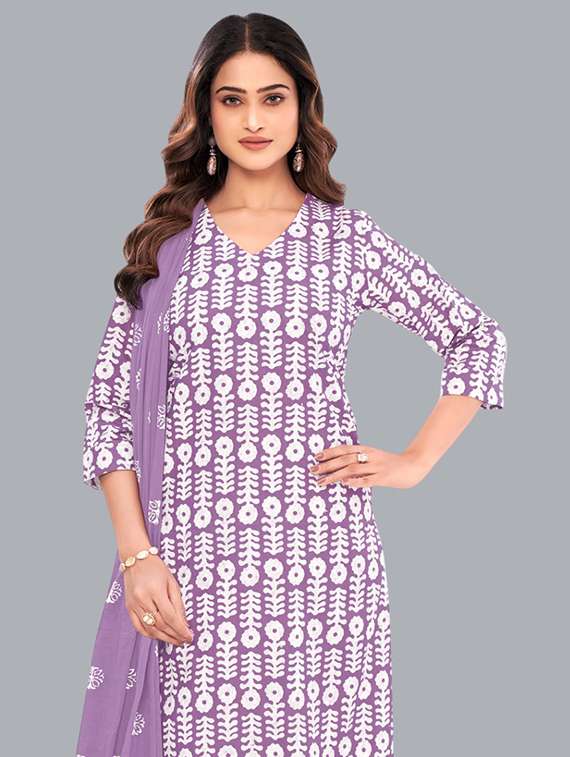 women batik printed three quarter sleeve kurta pant with dupatta set - 22173898 - Standard Image - 3