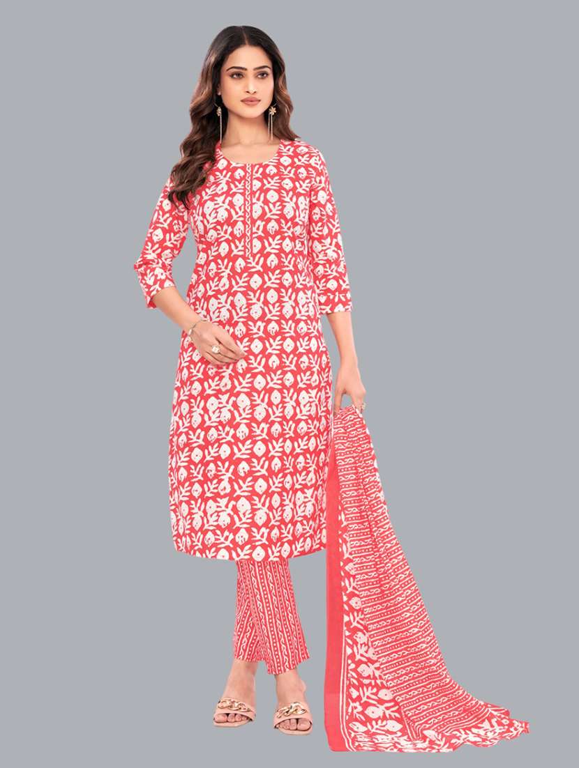 women batik printed three quarter sleeve kurta pant with dupatta set