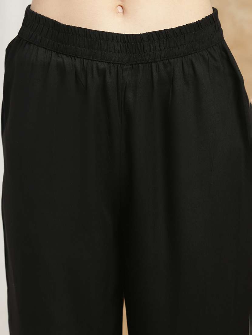 globus women black v-neck embroidered detail straight kurta & pant set - 22173999 -  Standard Image - 3