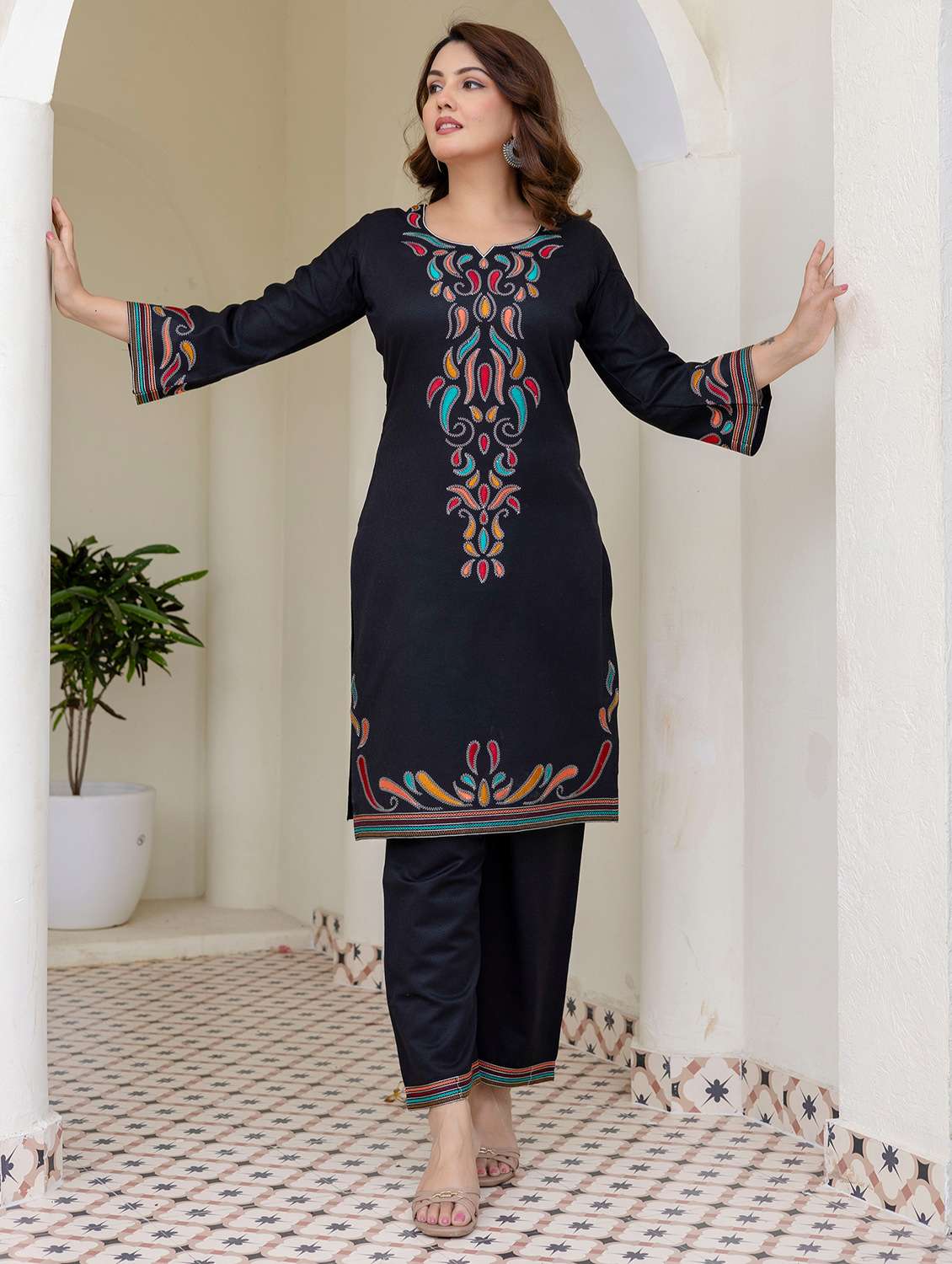 women self designed bell sleeve woolen kurta