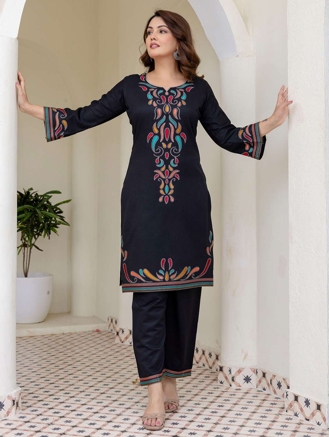 women self designed bell sleeve woolen kurta
