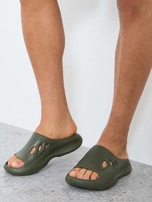 men black solid slip on slider - 22174754 -  Standard Image - 0