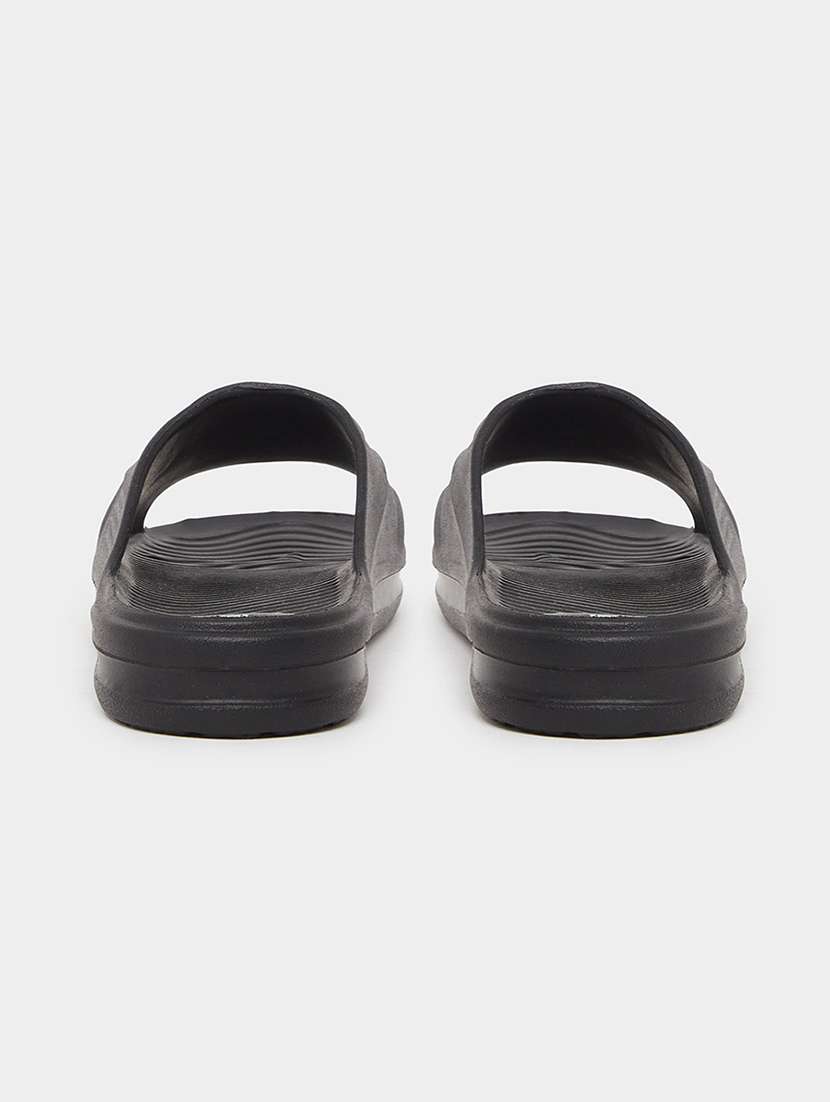 men solid slip on slider - 22174758 -  Standard Image - 3