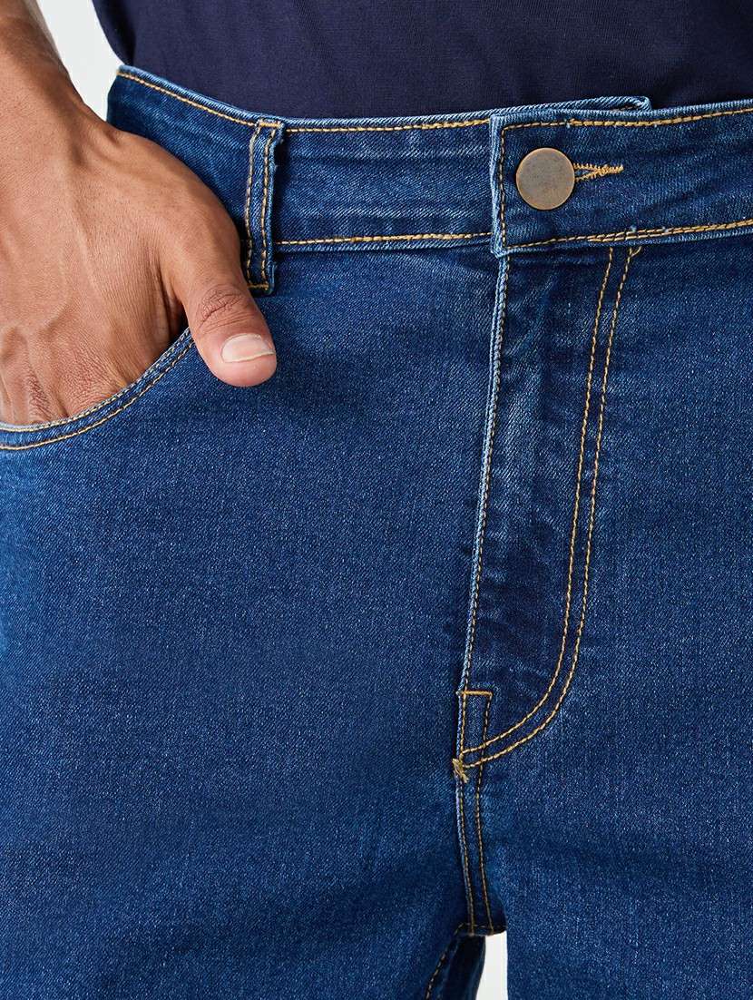 men solid mid rise straight fit jean - 22174793 -  Standard Image - 3