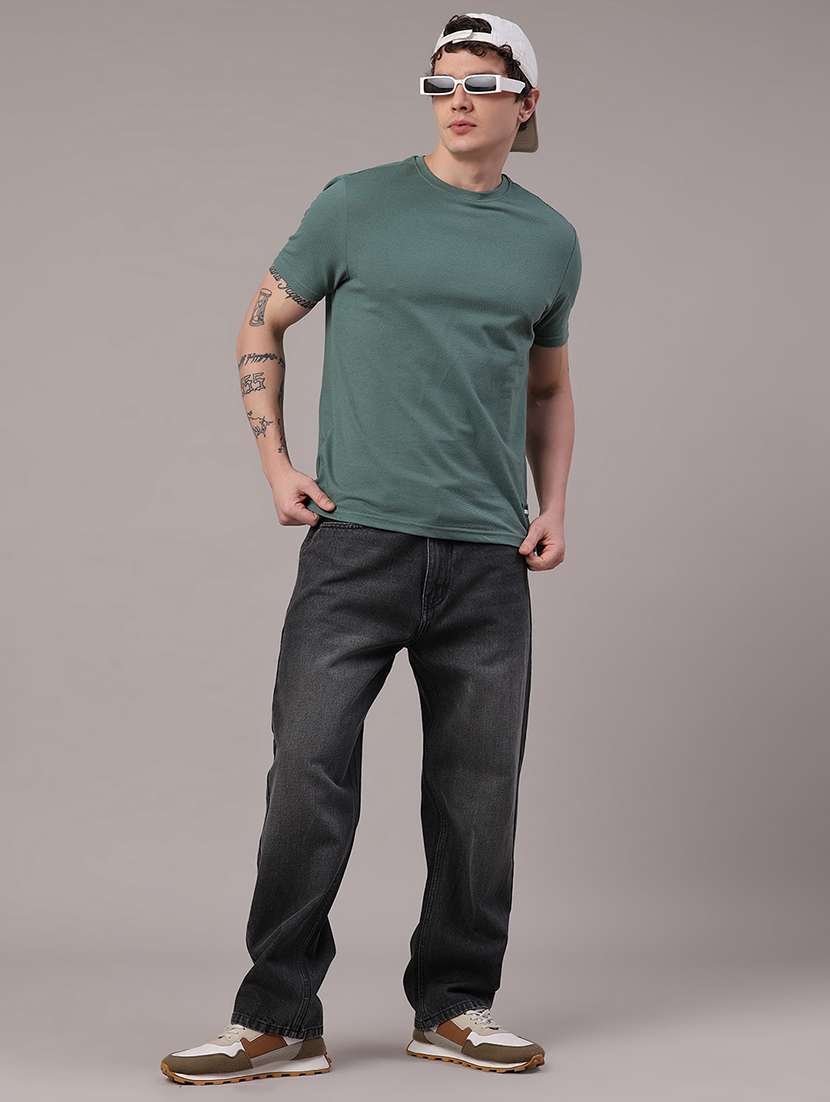 men solid round neck t-shirt - 22174980 -  Standard Image - 5