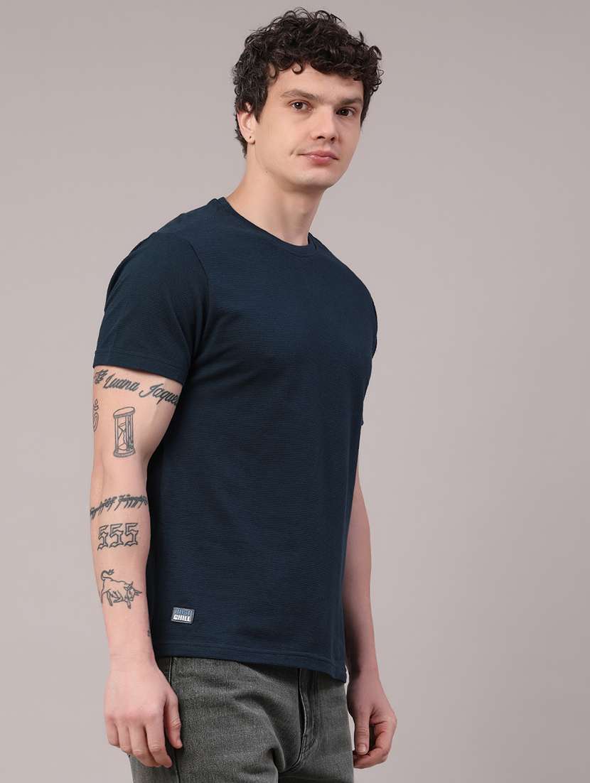 men solid round neck t-shirt - 22174981 -  Standard Image - 3