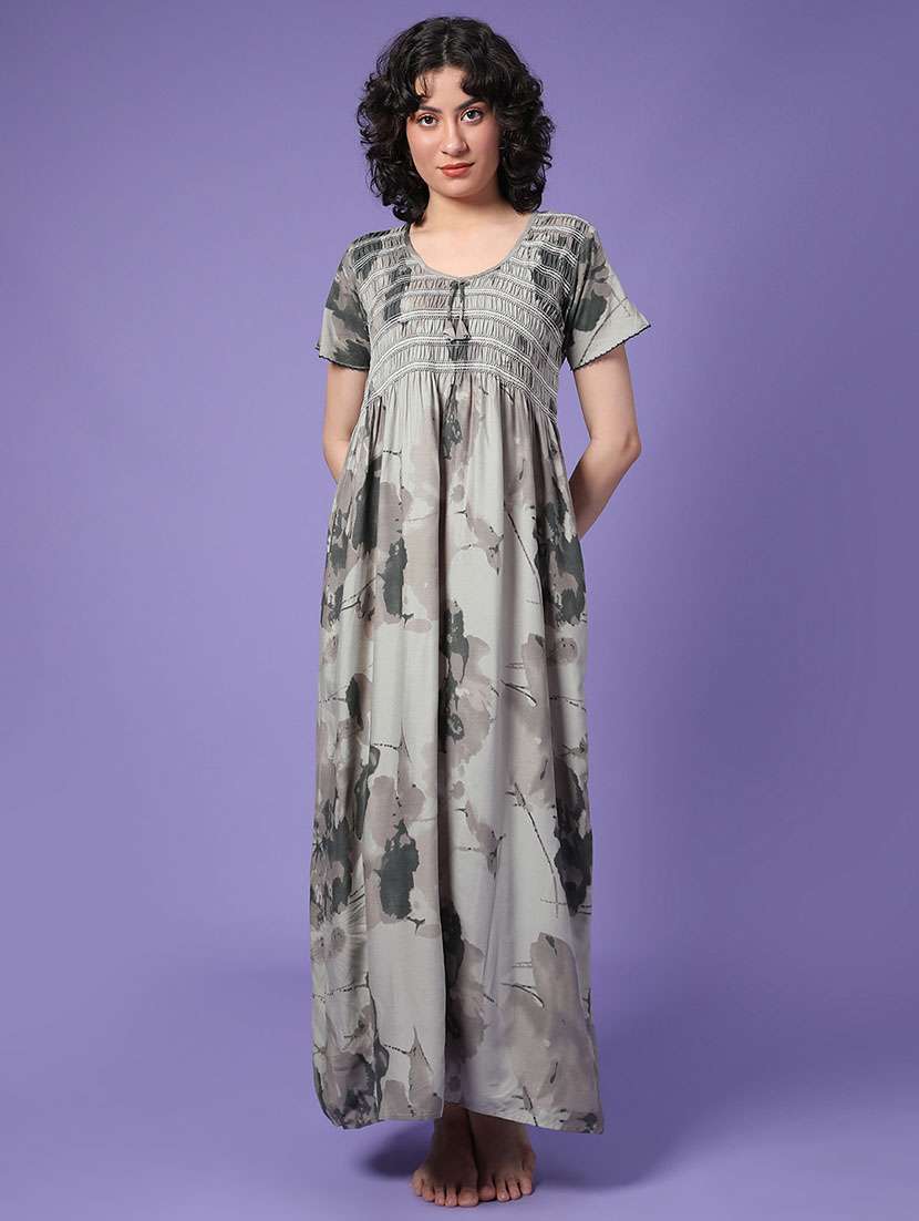 women printed short sleeve nighty