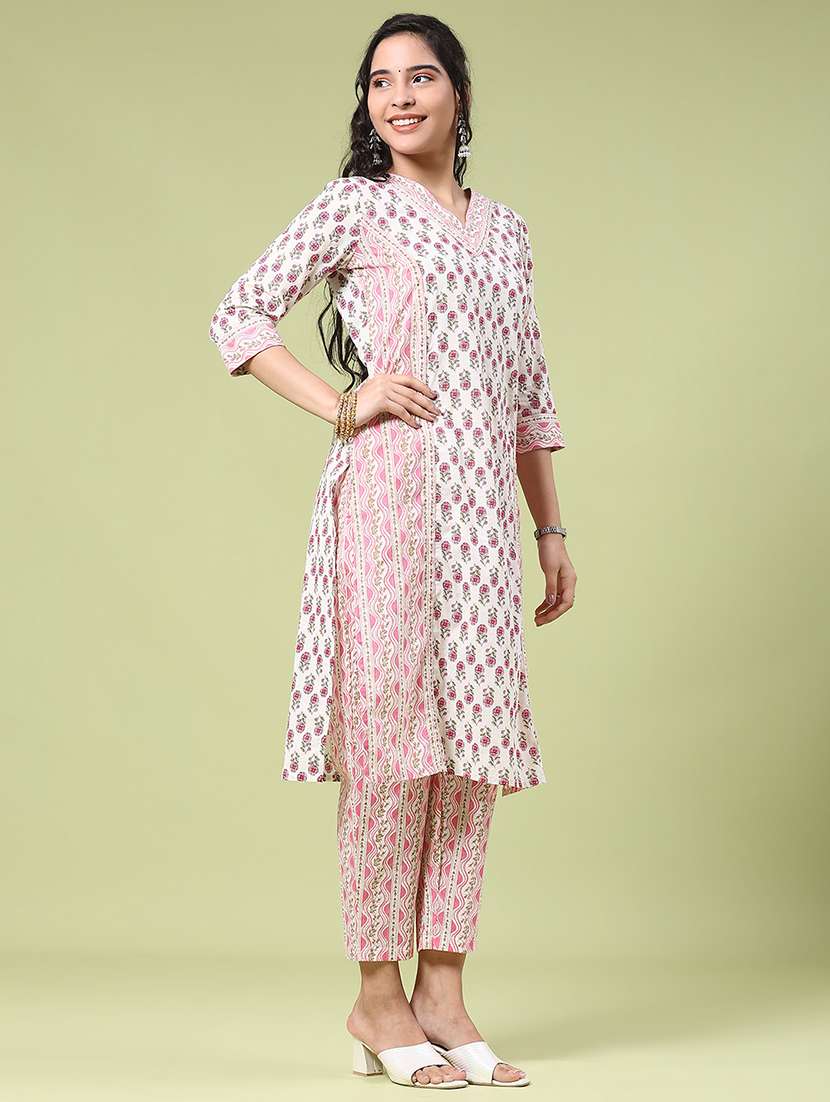 women printed three quarter sleeve kurta pant with dupatta set - 22175109 -  Standard Image - 3
