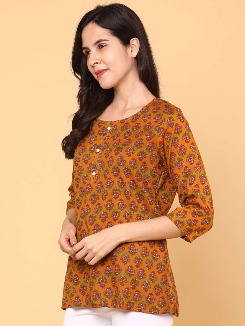 women floral three quarter sleeve straight kurti