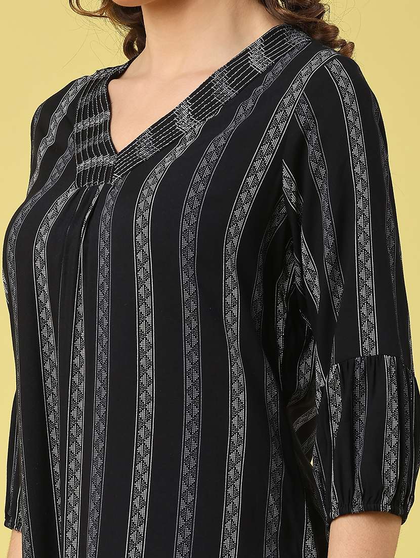 women striped three quarter sleeve a-line kurti - 22175323 -  Standard Image - 5