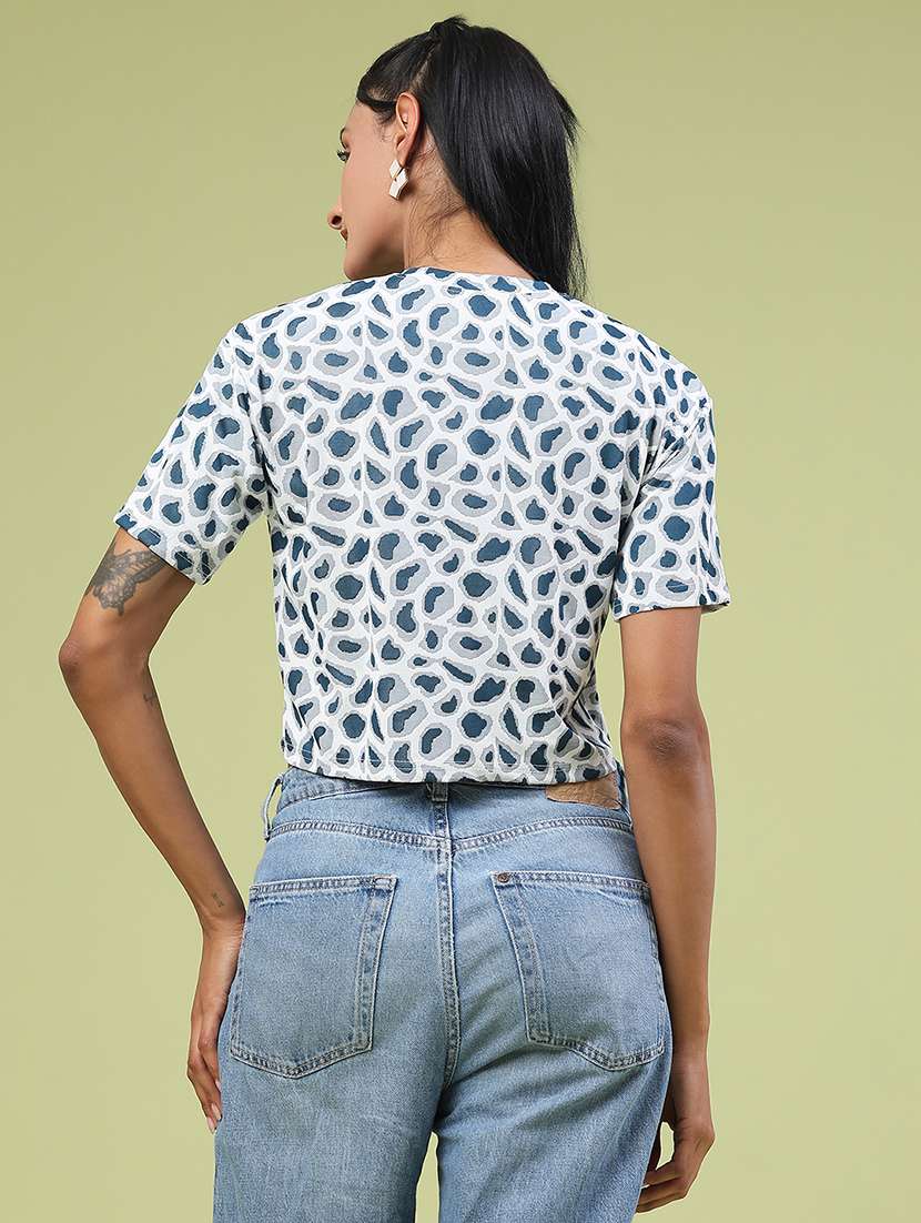 women printed short sleeve crop t-shirt - 22175454 -  Standard Image - 3
