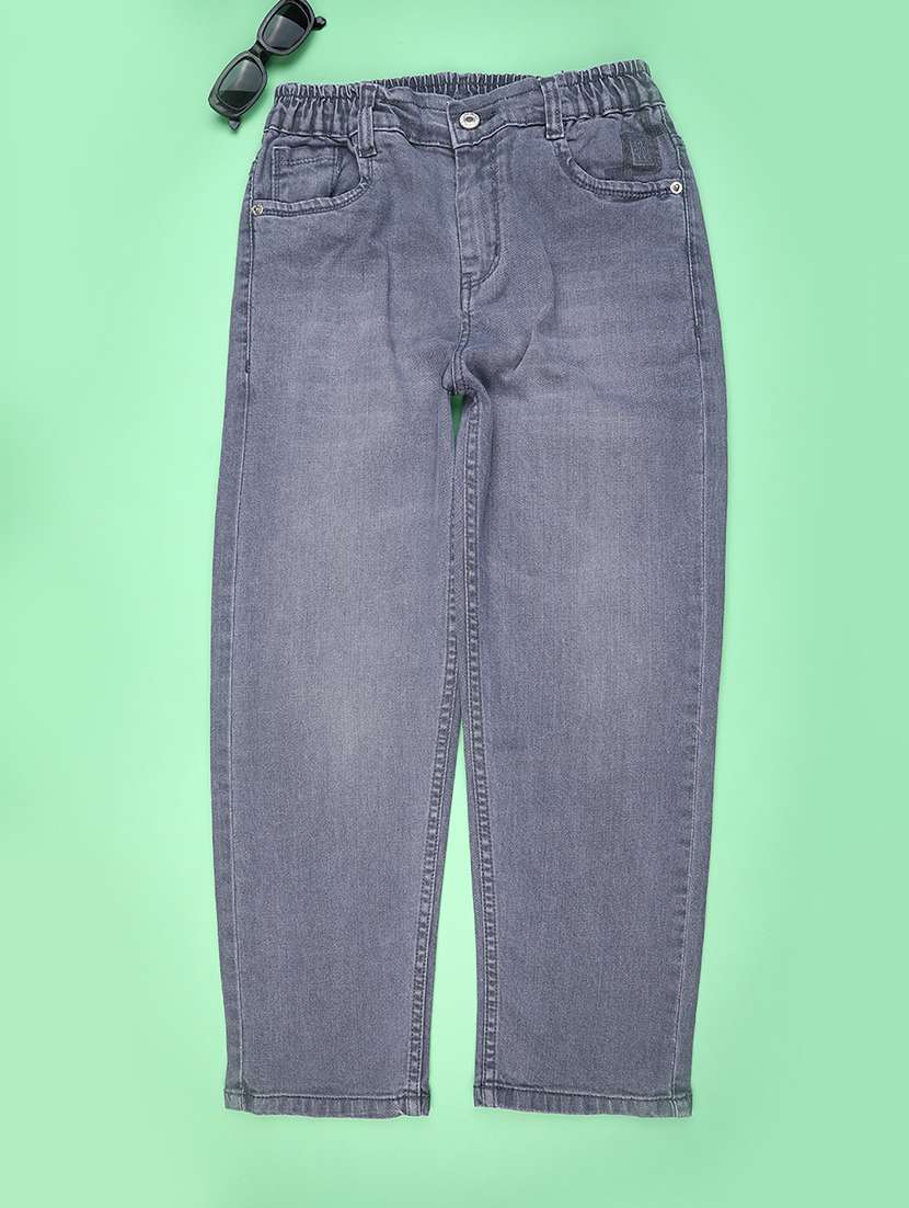 boys solid mid rise jeans