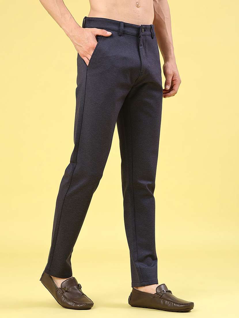 men solid mid rise chinos casual trouser