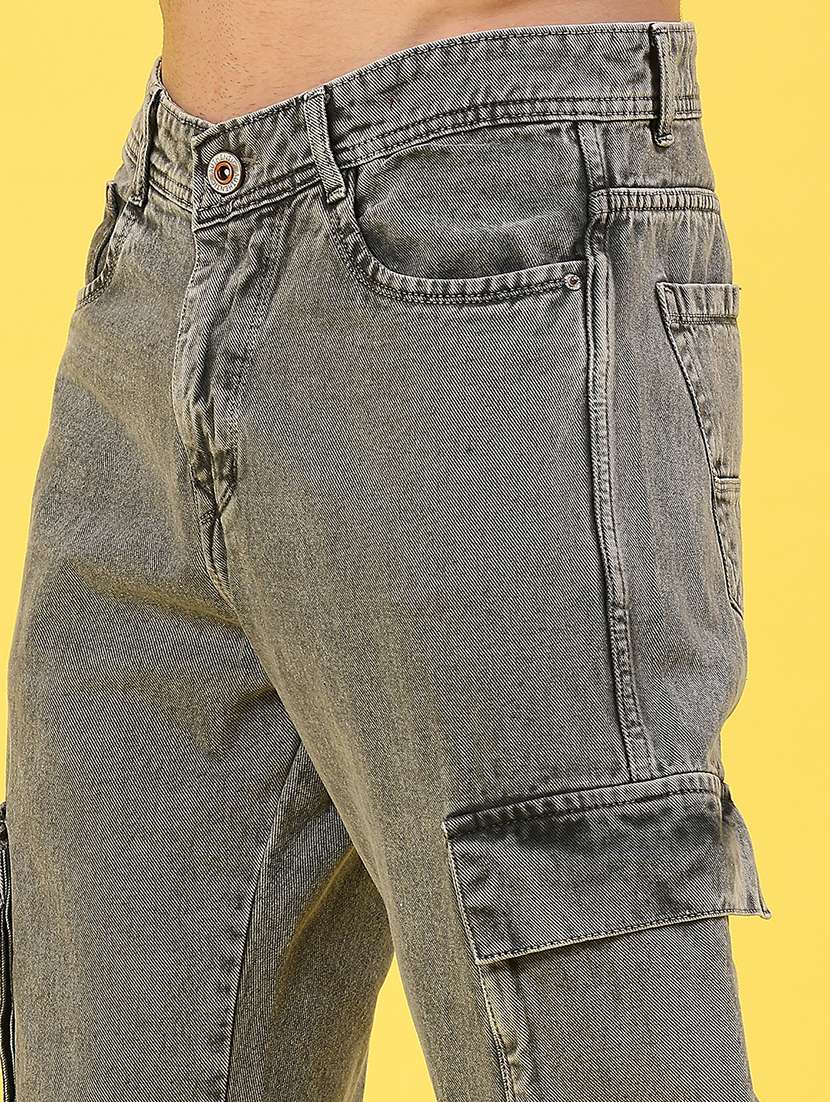 men solid mid rise regular fit cargo - 22176199 -  Standard Image - 5