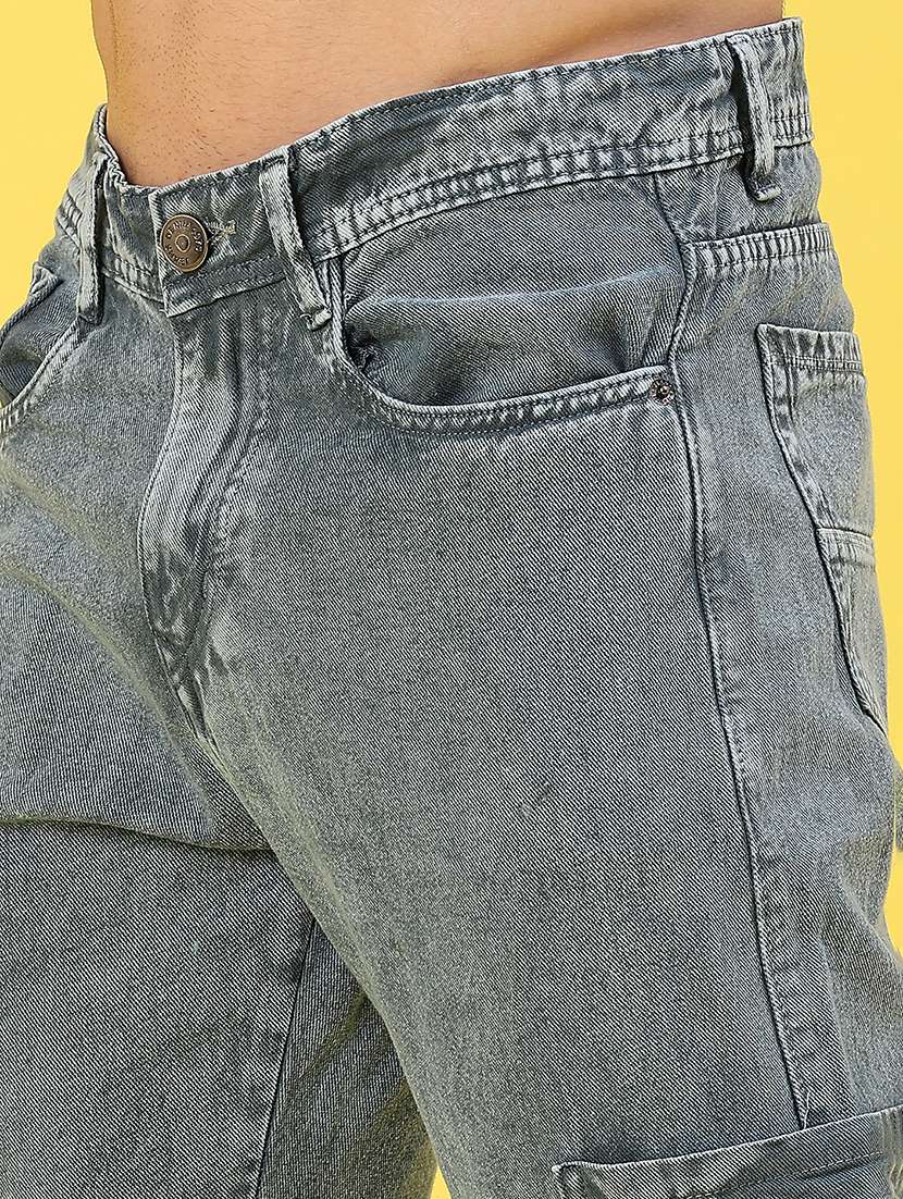 men solid mid rise regular fit cargo - 22176213 -  Standard Image - 5