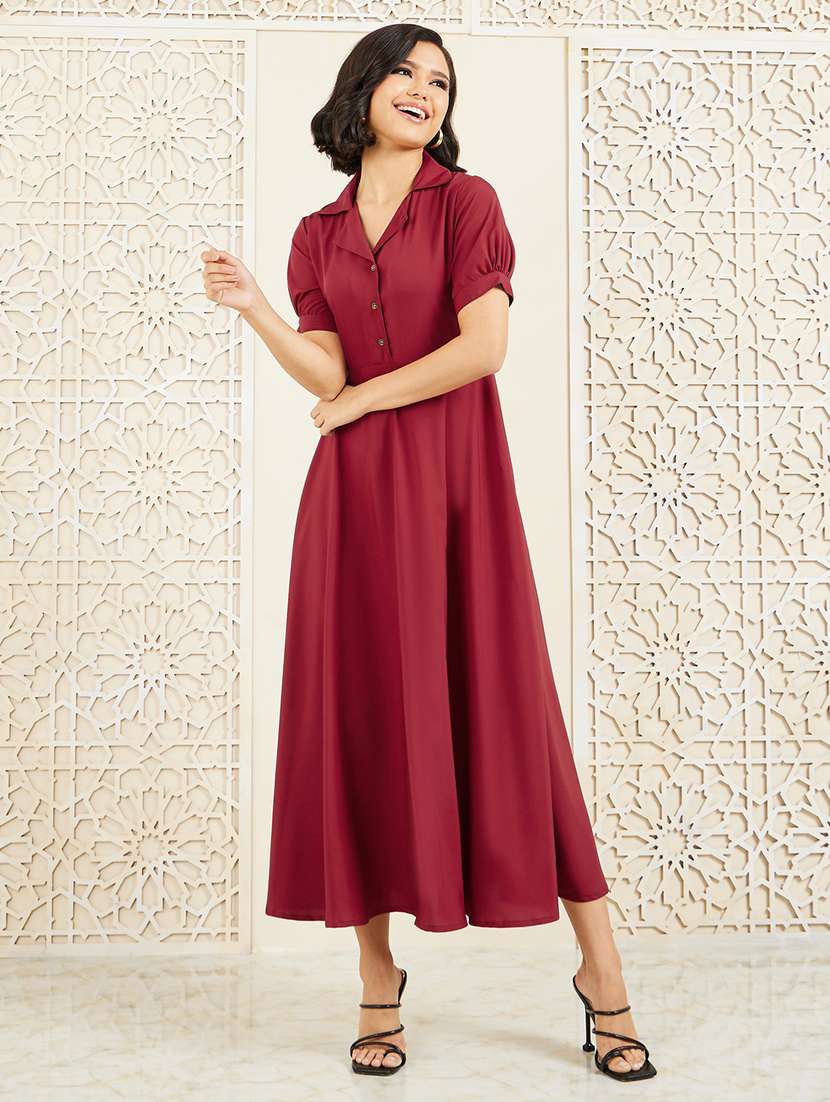 women solid collared fit and flare dress
