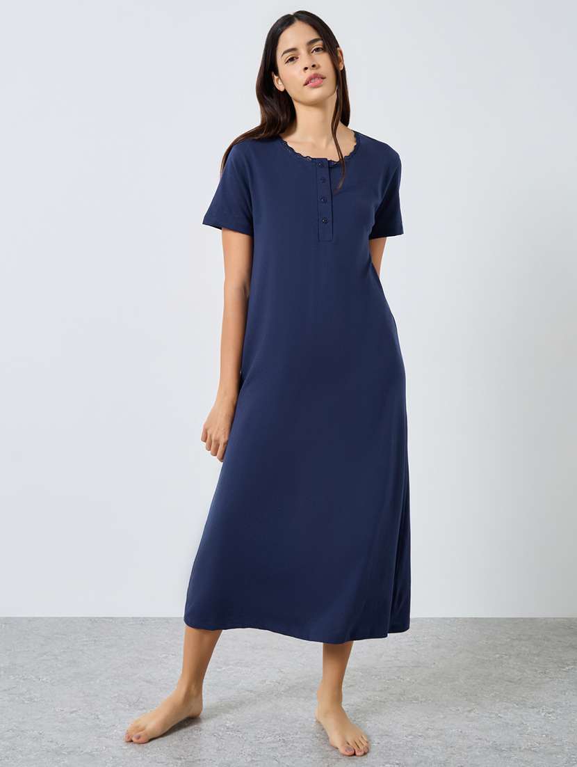 women solid short sleeve nighty