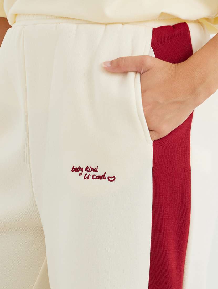 women tapered mid rise track pant - 22176731 -  Standard Image - 3