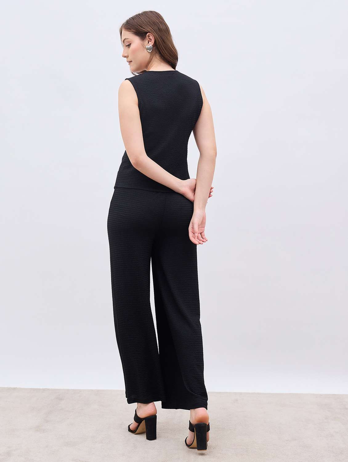 women solid top and trouser co-ord set - 22176783 -  Standard Image - 3