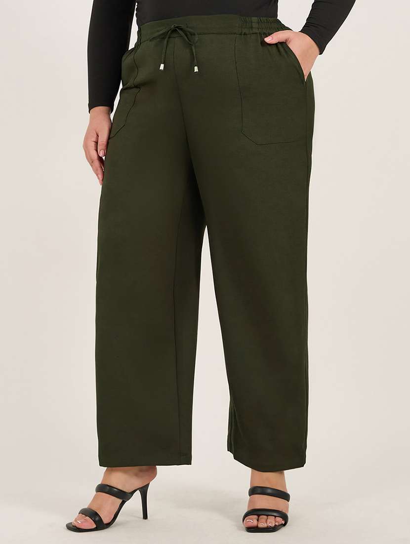 women plus size solid high rise staright trouser