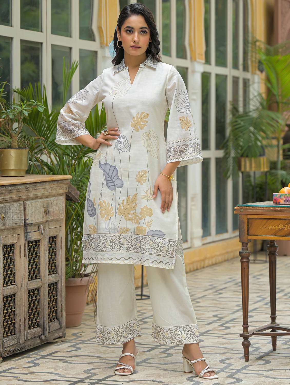 women printed long sleeve regular fit ethnic co-ord set