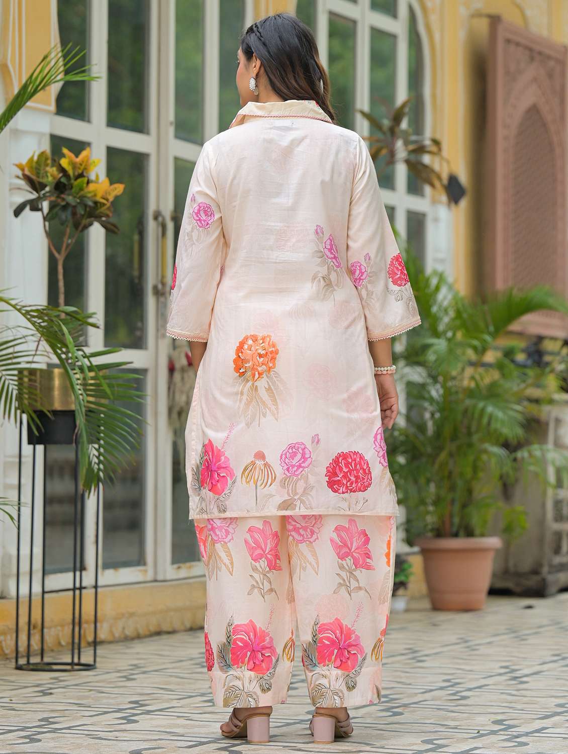 women floral printed three quarter sleeve regular fit ethnic co-ord set - 22177067 -  Standard Image - 3