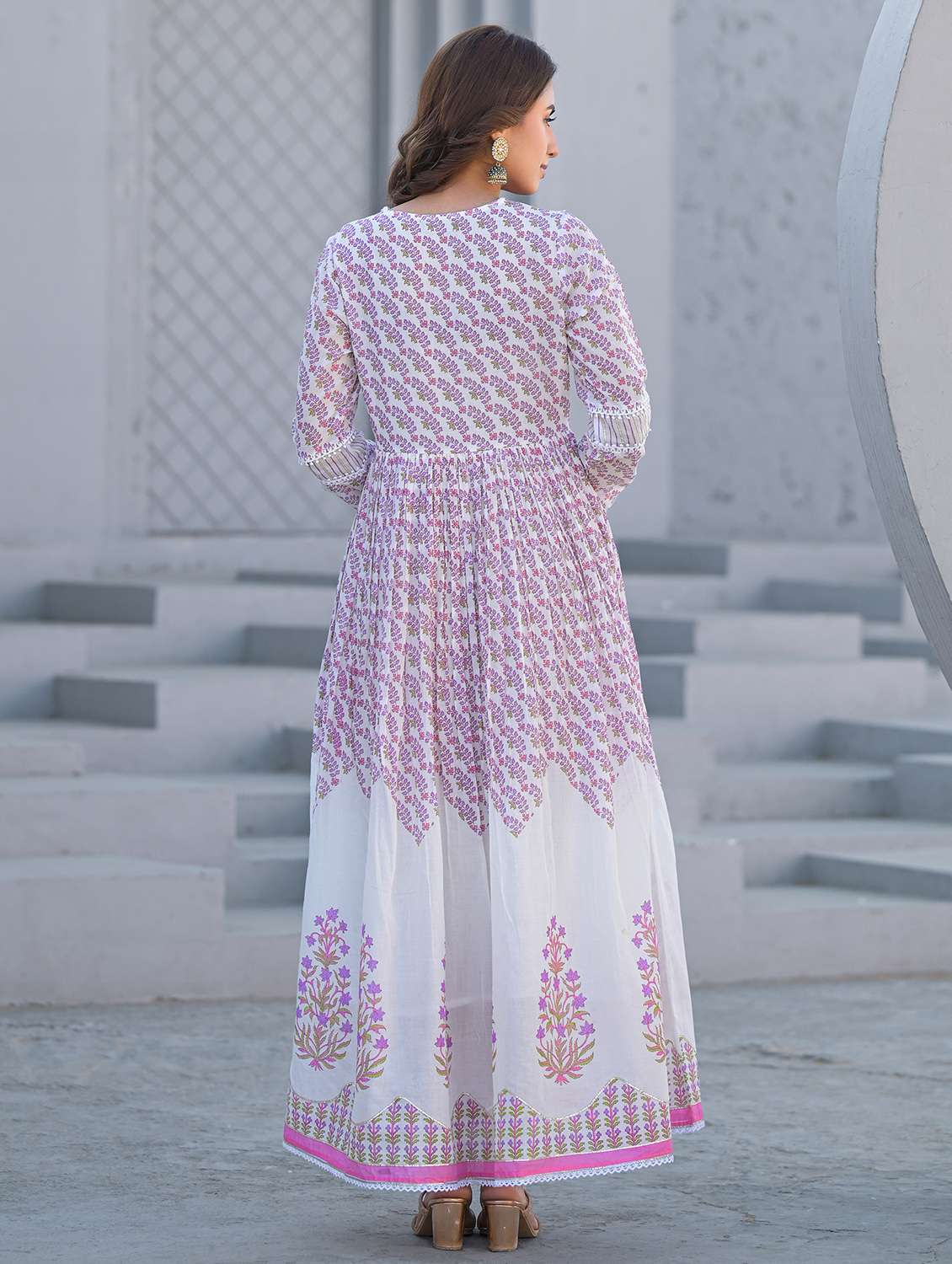 women printed long sleeve kurta with dupatta set - 22177077 -  Standard Image - 3