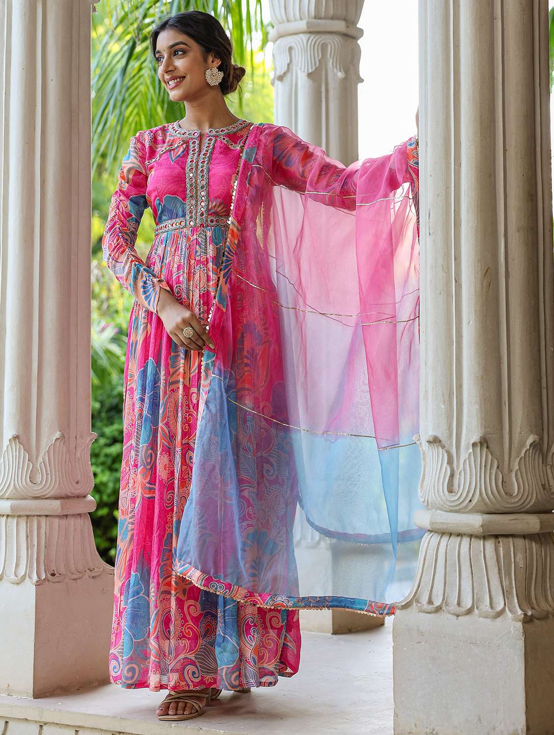 women printed long sleeve kurta with dupatta set