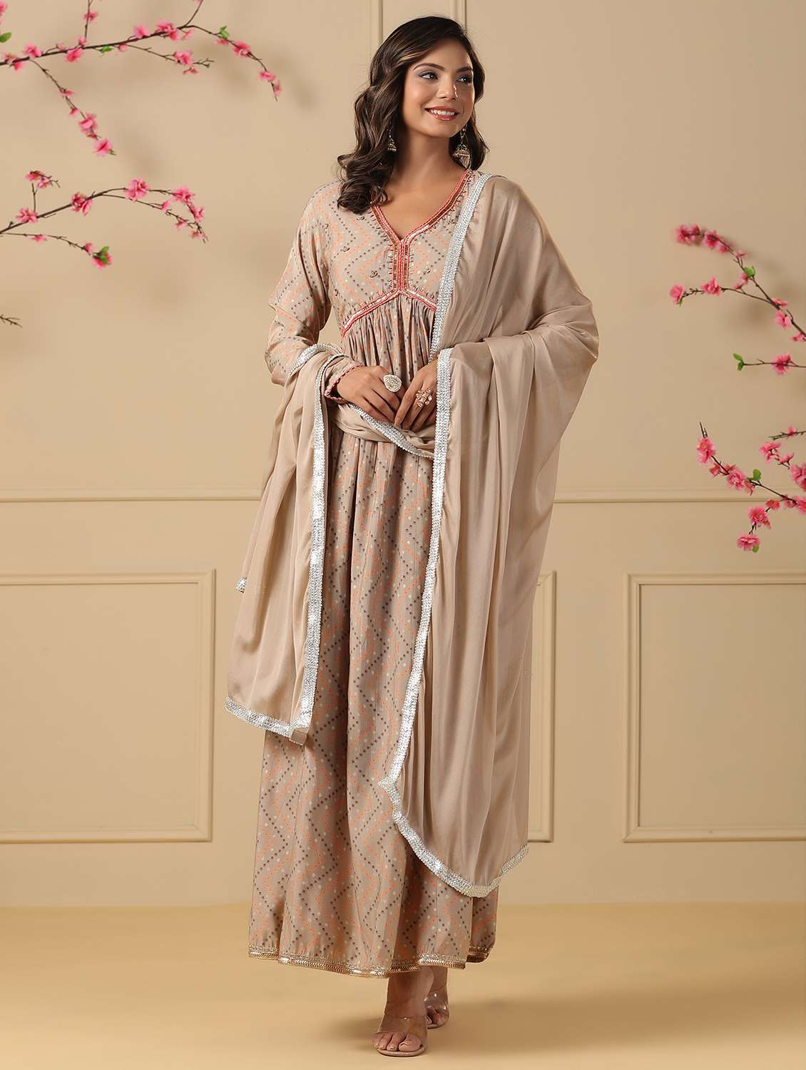 women printed long sleeve kurta with dupatta set