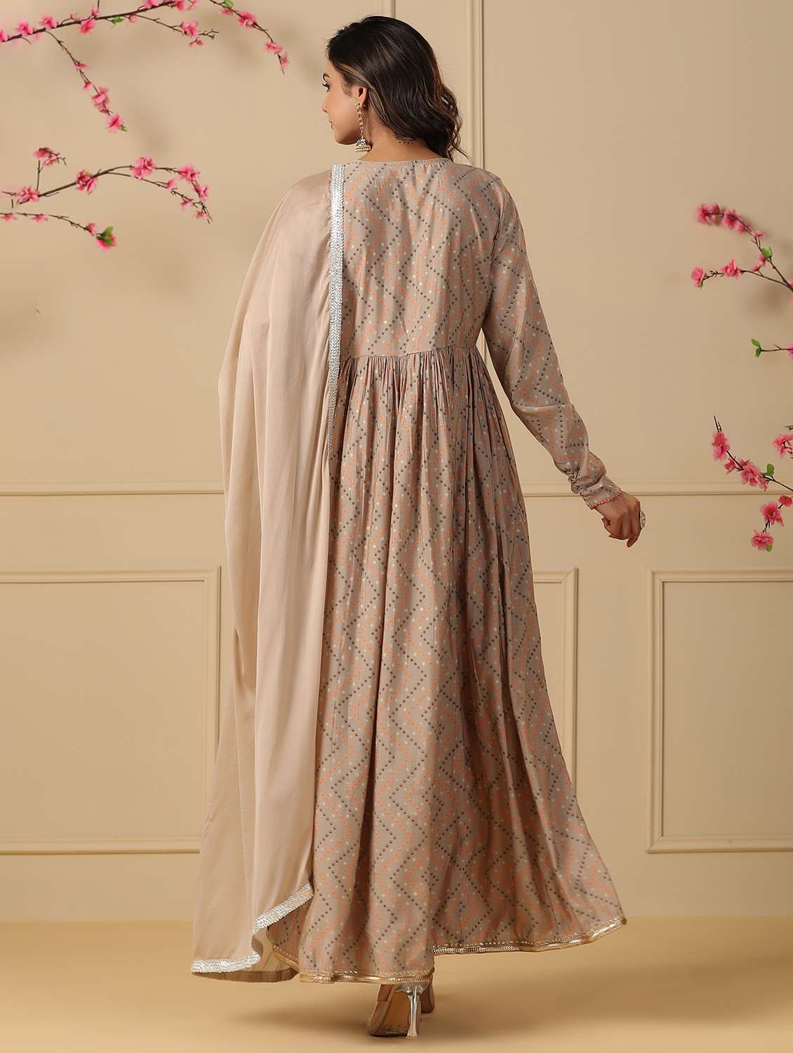 women printed long sleeve kurta with dupatta set - 22177082 -  Standard Image - 3