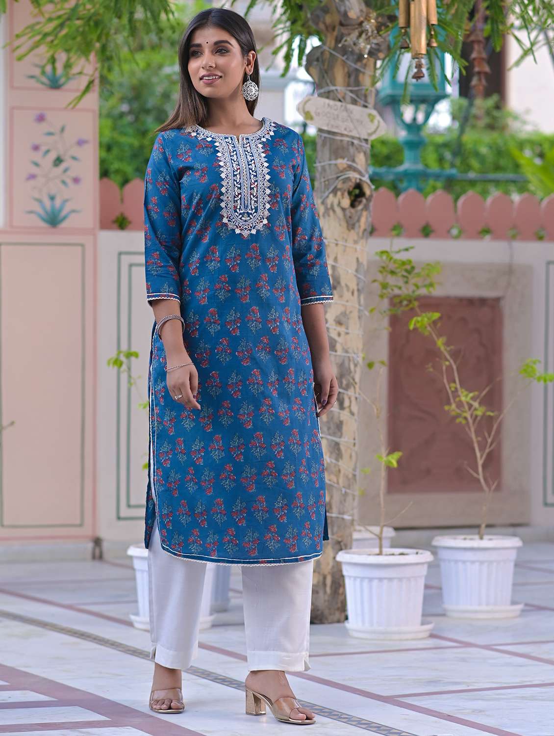 women floral printed three quarter sleeve straight kurta - 22177084 -  Standard Image - 3