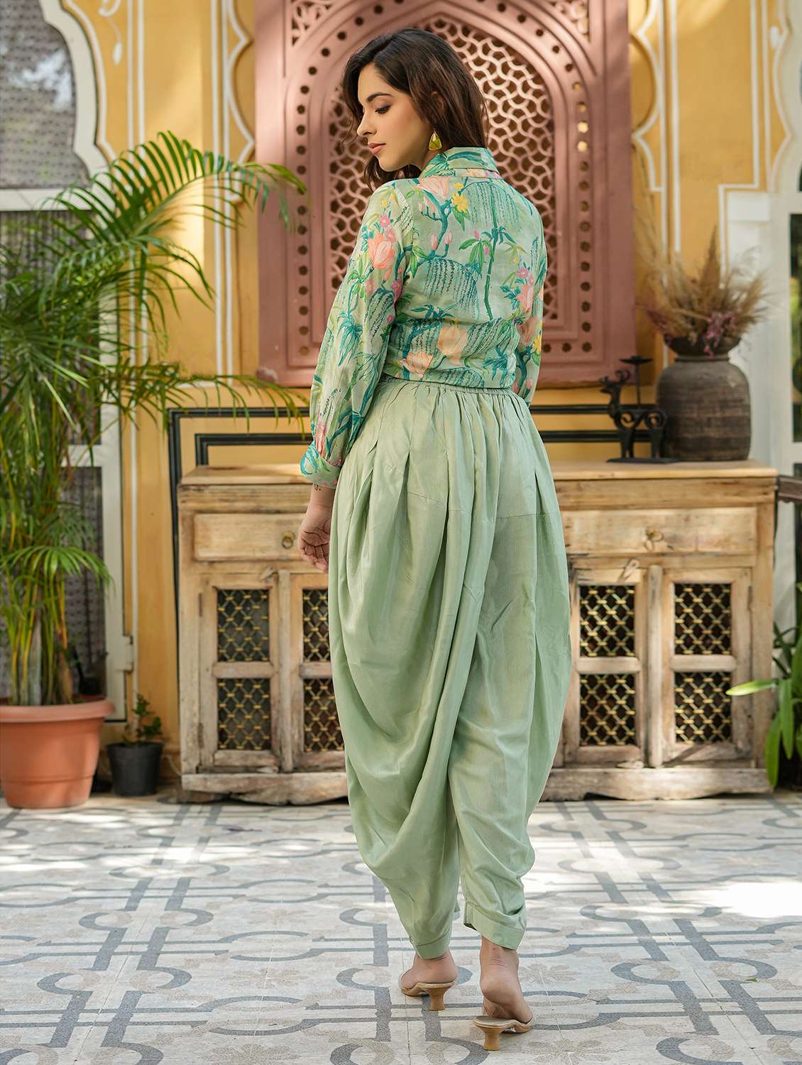 women printed long sleeve ethnic co-ord set - 22177093 -  Standard Image - 3