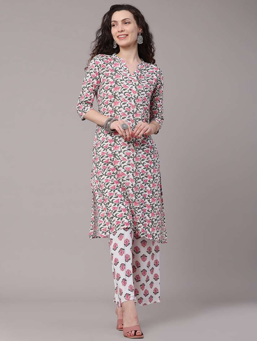 women printed three quarter sleeves kurta and palazzo set