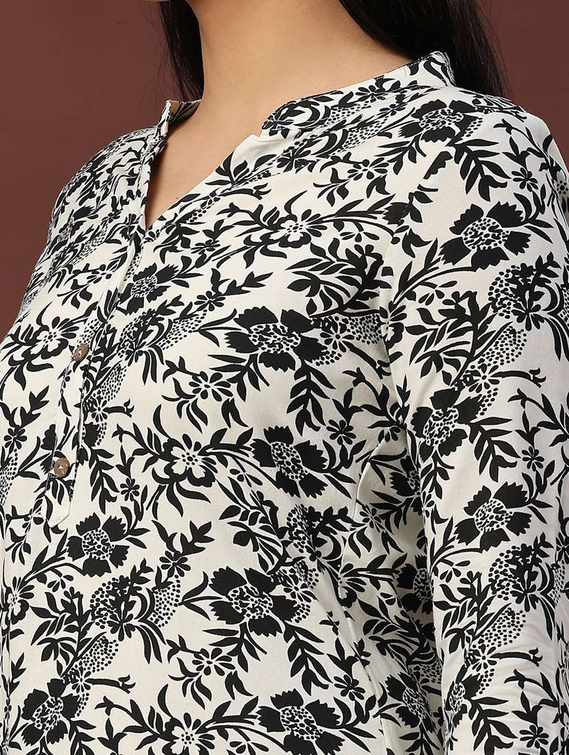 black rayon straight kurti - 22177987 -  Standard Image - 5