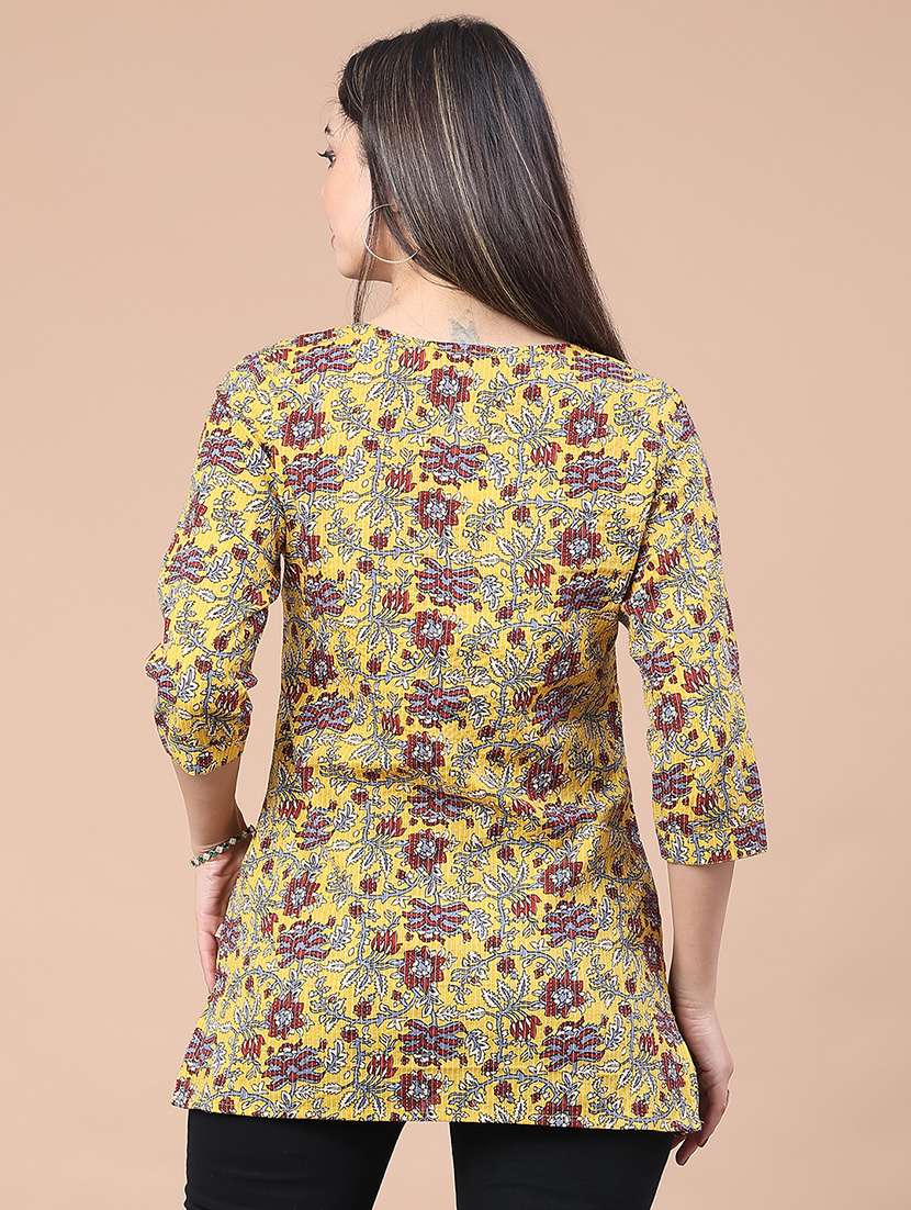 women floral printed three quarter sleeve straight kurti - 22178065 -  Standard Image - 3