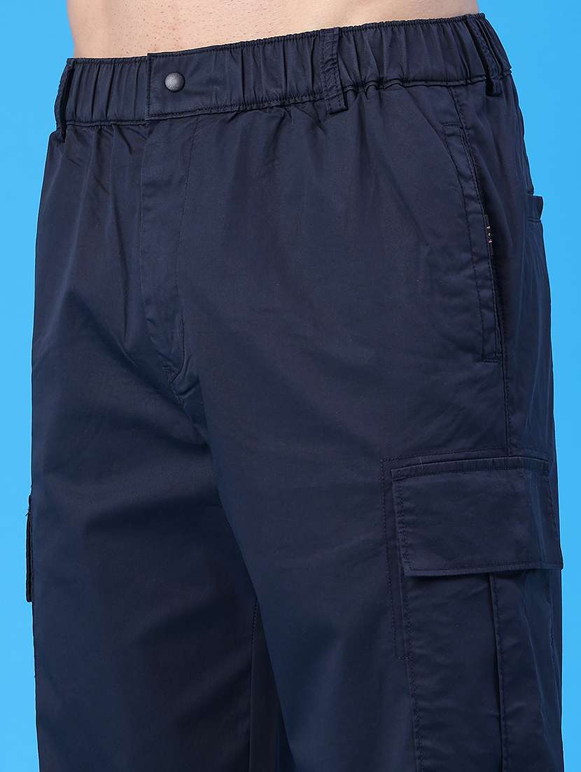 men solid mid rise regular fit cargo - 22178177 -  Standard Image - 5