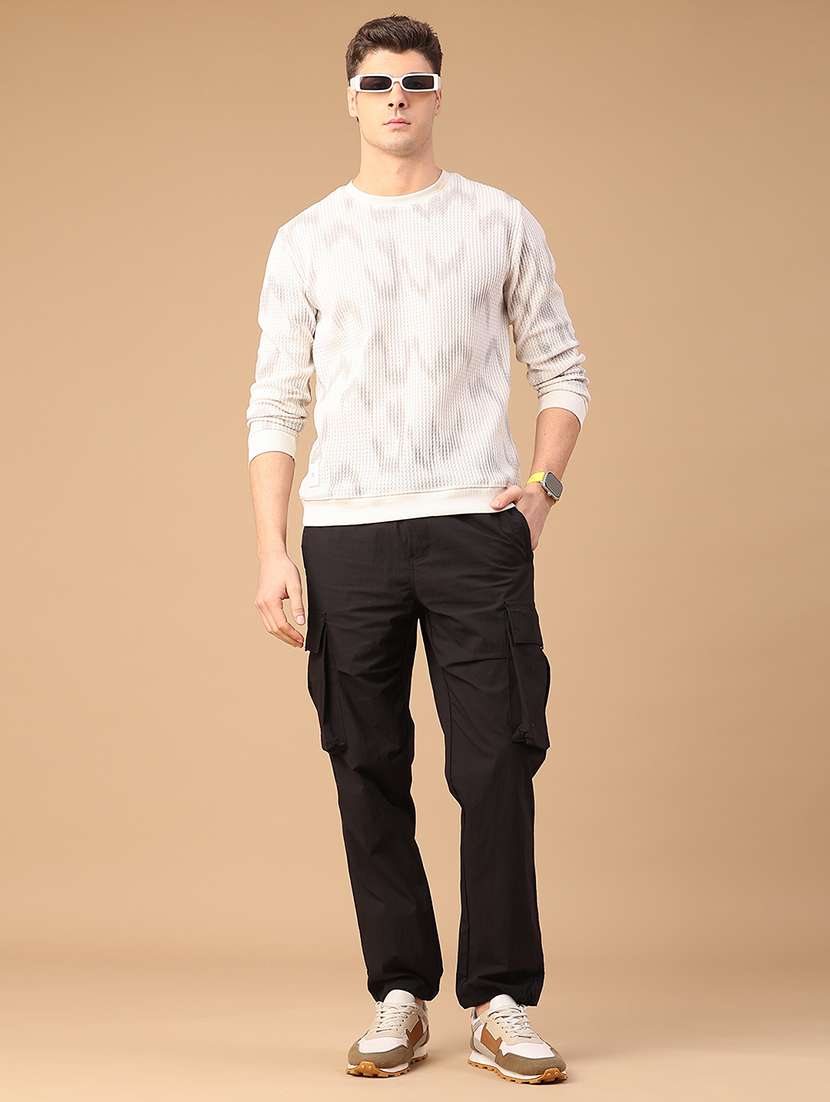 men solid mid rise regular fit cargo - 22178221 -  Standard Image - 5