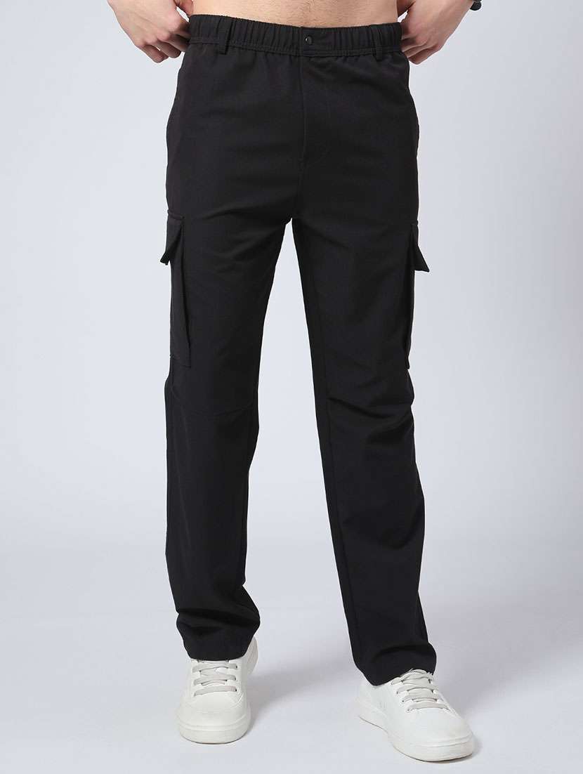 men solid mid rise regular fit cargo 