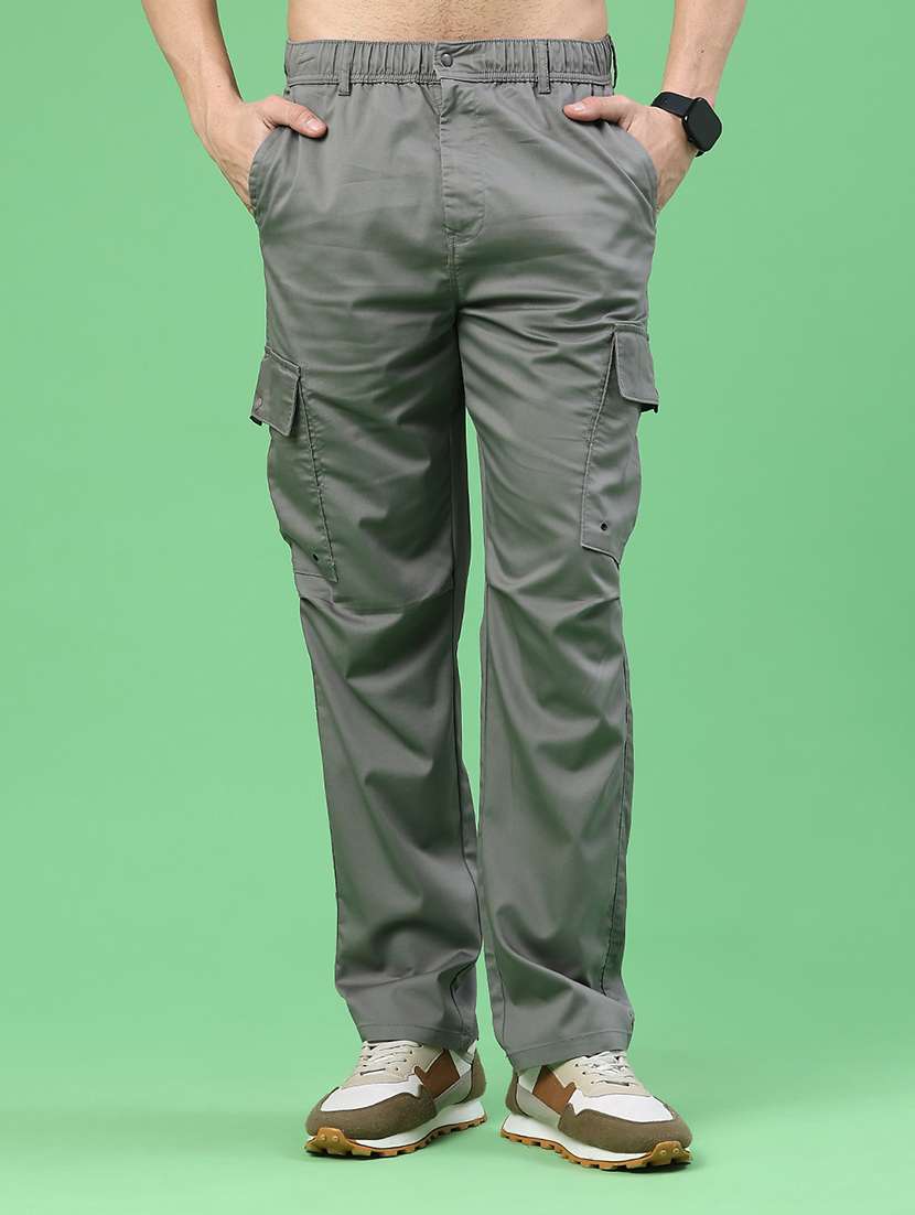 men solid mid rise regular fit cargo 