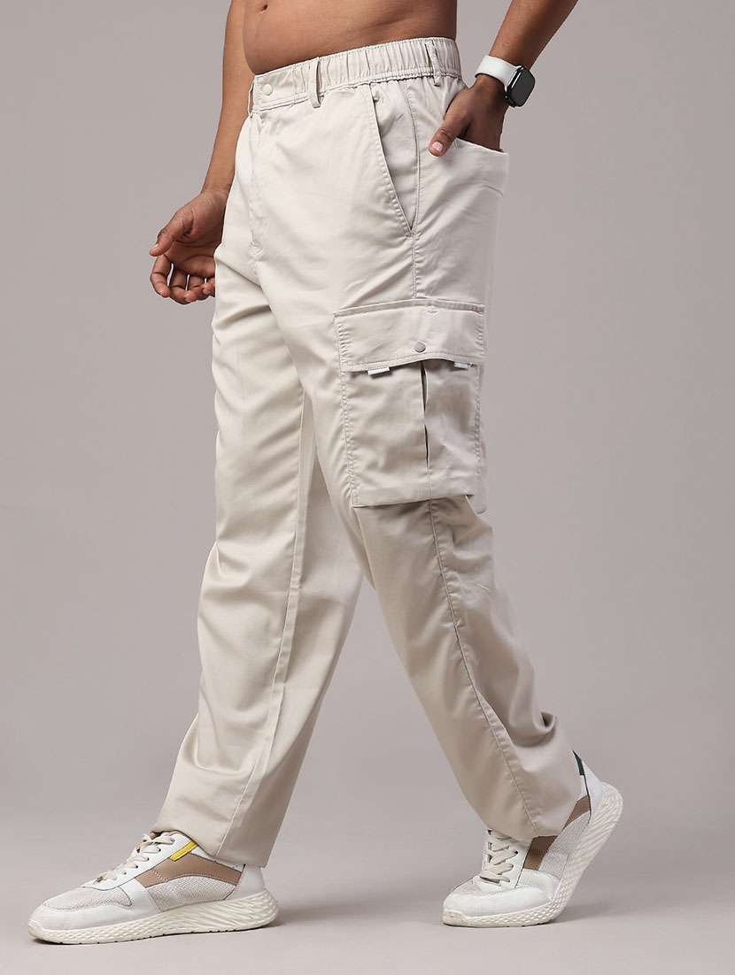 men solid mid rise relaxed fit cargo - 22178230 -  Standard Image - 3