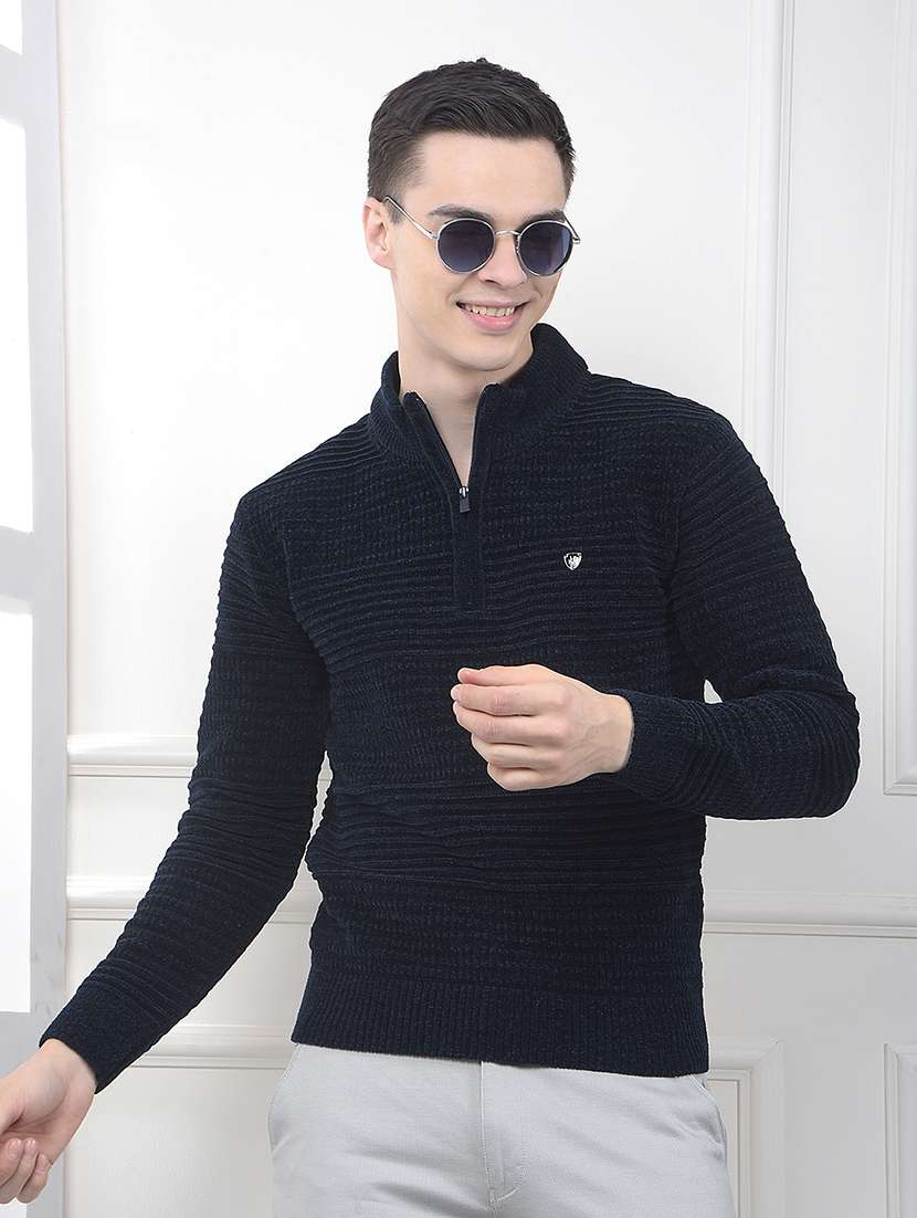 men self design long sleeve regualr fit pullover