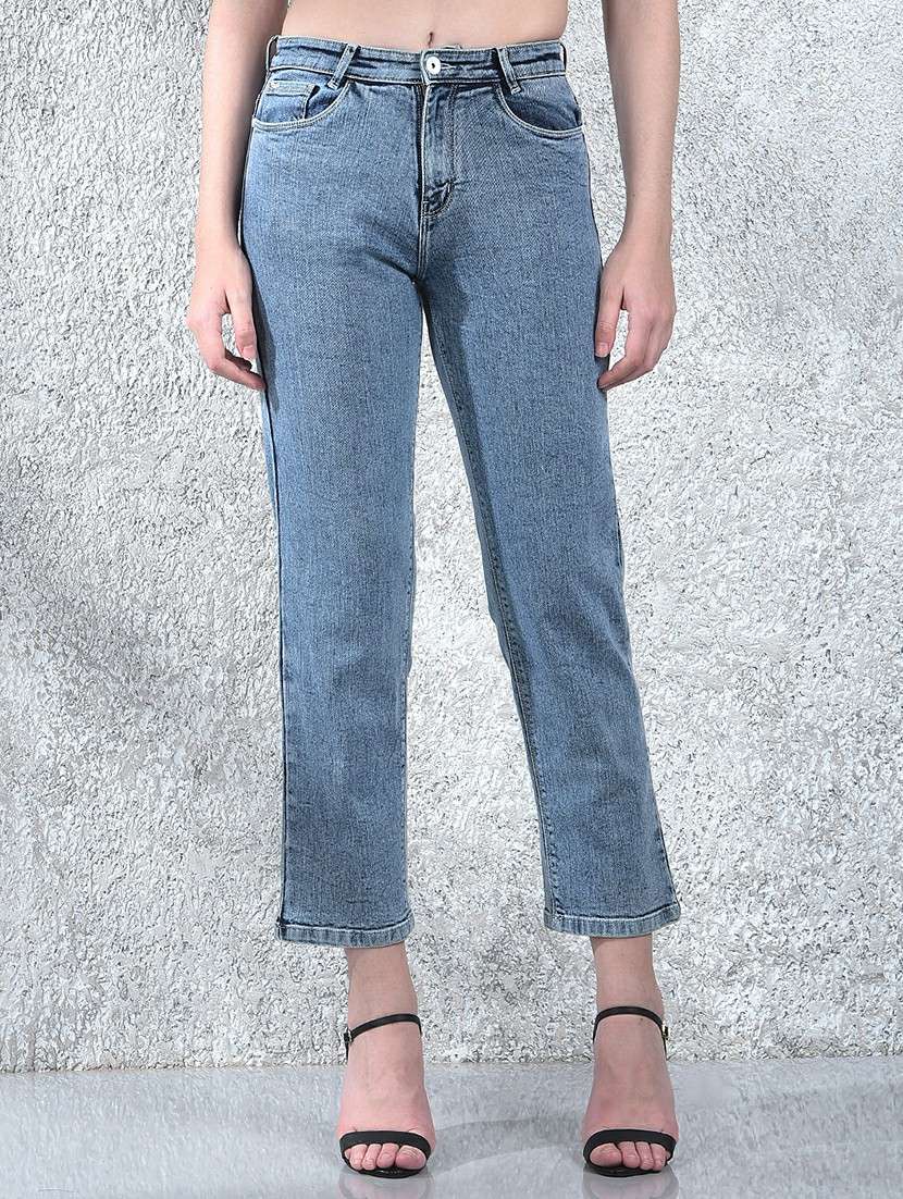women solid mid rise straight fit jean