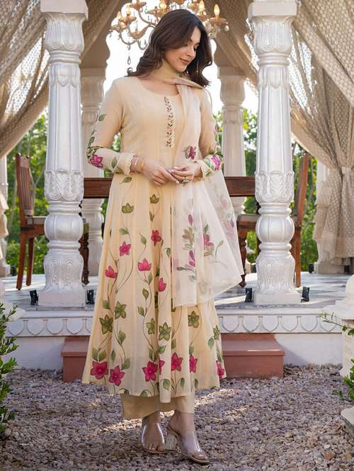 women embroidered long sleeve kurta pant with dupatta set - 22178468 -  Standard Image - 0
