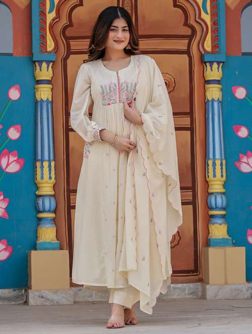 women embroidered puff sleeve kurta pant with dupatta set - 22178476 -  Standard Image - 0